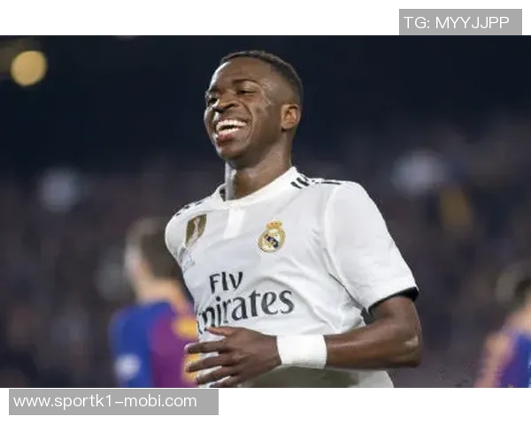 维尼修斯怒斥补时仅五分钟反映裁判对球员的不尊重 维尼修斯怒斥补时仅五分钟反映裁判对球员的不尊重